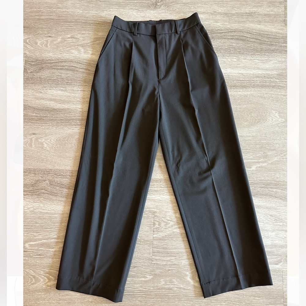 Uniqlo wide-fit pants